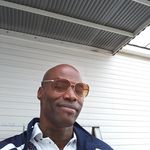 Carlos Blocker - @carlosblocker6931 - Instagram
