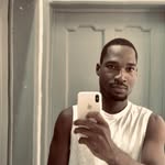 Carlos Leandre Zinsou Bode - @leandrezinsou99 - Instagram