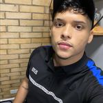 @carlospowell_ - Instagram
