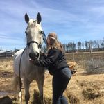 Carly Bacon - @wr_farms - Instagram