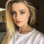 Carly Blake - @carlyblake3 - Instagram