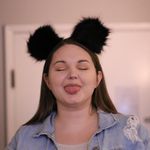 carly & the castle - @carlyandthecastle - Instagram