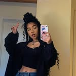 @carly_clouds_ - Instagram