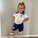 @carlycoates100 - Instagram