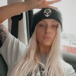 Carly - @carlyconrad - Instagram
