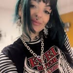 Carly Curran - @fuzzycatapillar - Instagram