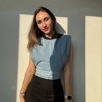 Carly - @carlydecu - Instagram