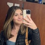 carly - @carlydegulis - Instagram