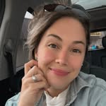 Carly - @carly.deckerr - Instagram