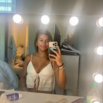 Carly - @carlyelyse - Instagram