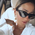 Carly Fields - @carlysarahfields - Instagram