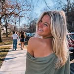 Carly Fields - @_carlyfields - Instagram