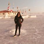 Carly Flores - @carly_flores_ - Instagram