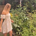 Carly Gee - @carlymgee - Instagram