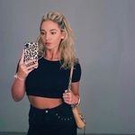 Carly Hatfield - @carlywearshats - Instagram