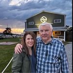 Carley Hauser - @carley999 - Instagram
