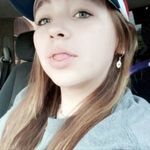 Carly Hicks - @carl.y462 - Instagram