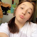 Carlyhicks - @carlyhicks73 - Instagram