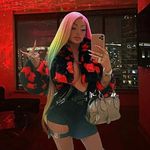 @car.lyhopper - Instagram