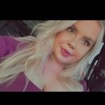 Carly Kelley - @grayemama - Instagram