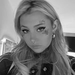 carly lawrence - @carlylawrence_fanpage - Instagram