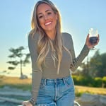 Carly Major - @carlymajorrrr - Instagram