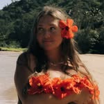 Carly Ramirez - @carlyunique - Instagram