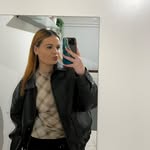carly silver - @carlysilverr - Instagram