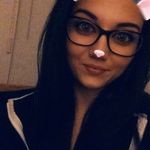 Carly Wells - @carlywells55 - Instagram