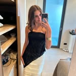 Carly Wells - @carlywellz25 - Instagram