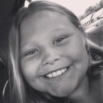 Carly Wolfe - @redneck_crazy_girl1234 - Instagram