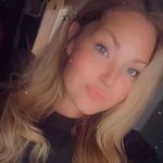@carlywolfe_ - Instagram