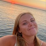 Carly Wright - @carlywright7 - Instagram