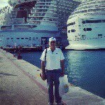 carmelo rios - @cruiseshiplife - Instagram