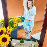 Carmen Abbott - @carmen_abbott_qzsm - Instagram