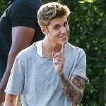 @carmenbieberjb - Instagram