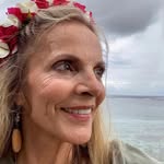 Carmen Bourgeois - @carmenbourg - Instagram