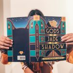 Carmen Grace - @bookswithgrace - Instagram