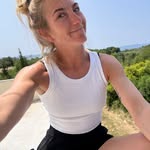 @hellercarmen - Instagram