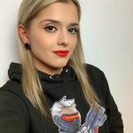 Carmen - @carmen.lamb.az9 - Instagram