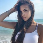 CARMEN - @carmenreilly4.g - Instagram