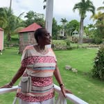 Carmen Roach - @roseta330 - Instagram