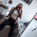 Carmen Salazar - @carmensaalazar - Instagram