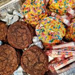 Carmen & Cynthia's sweets - @cncssweetshop - Instagram