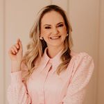 Carol Blatt - @carol.perfilestetica - Instagram