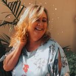 Carol Booth - @carol_b00th - Instagram
