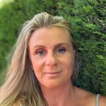Jennifer briche caron - @damona.medium - Instagram