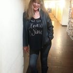 Carol Box - @carolbox04 - Instagram
