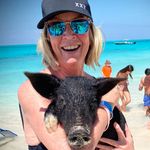 Carol Budd - @crolltweets - Instagram