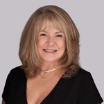 Carol Busch - @carolbuschre - Instagram